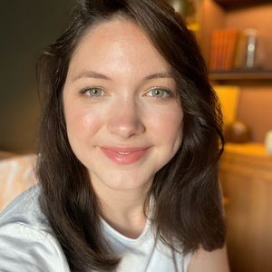 Meet your Posher, Veronica